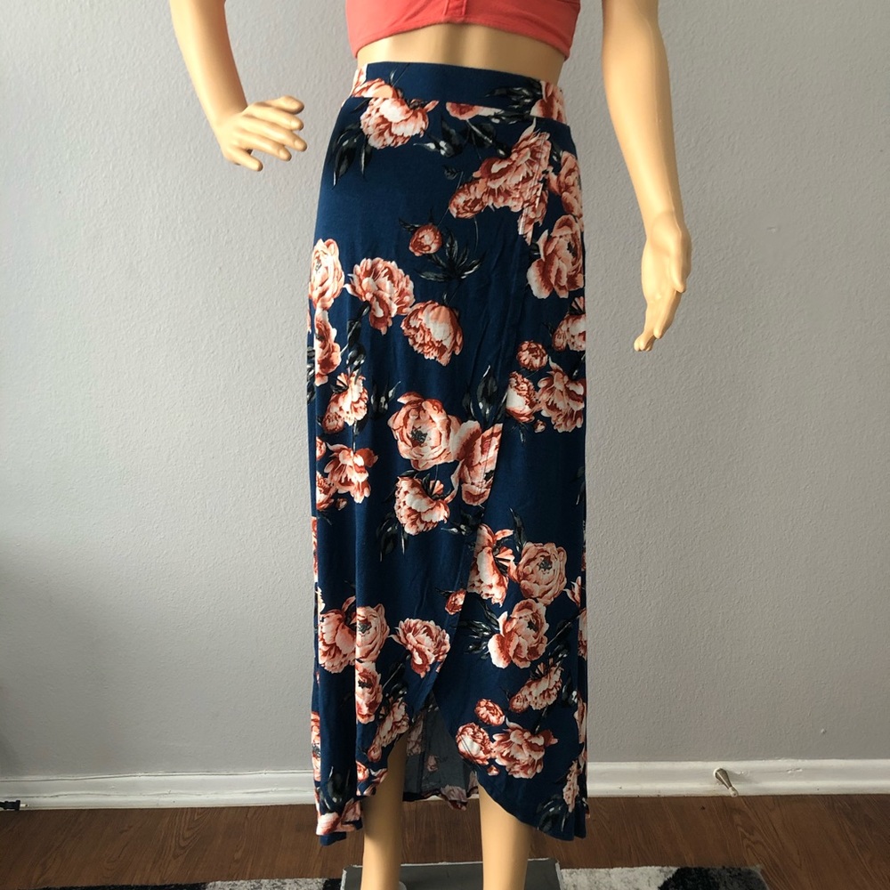 Maxi skirt